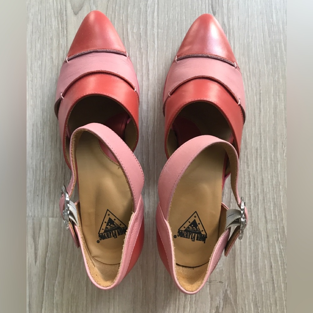 FLUEVOG - ‘Power up’, Mary Janes in pink, size 8.5